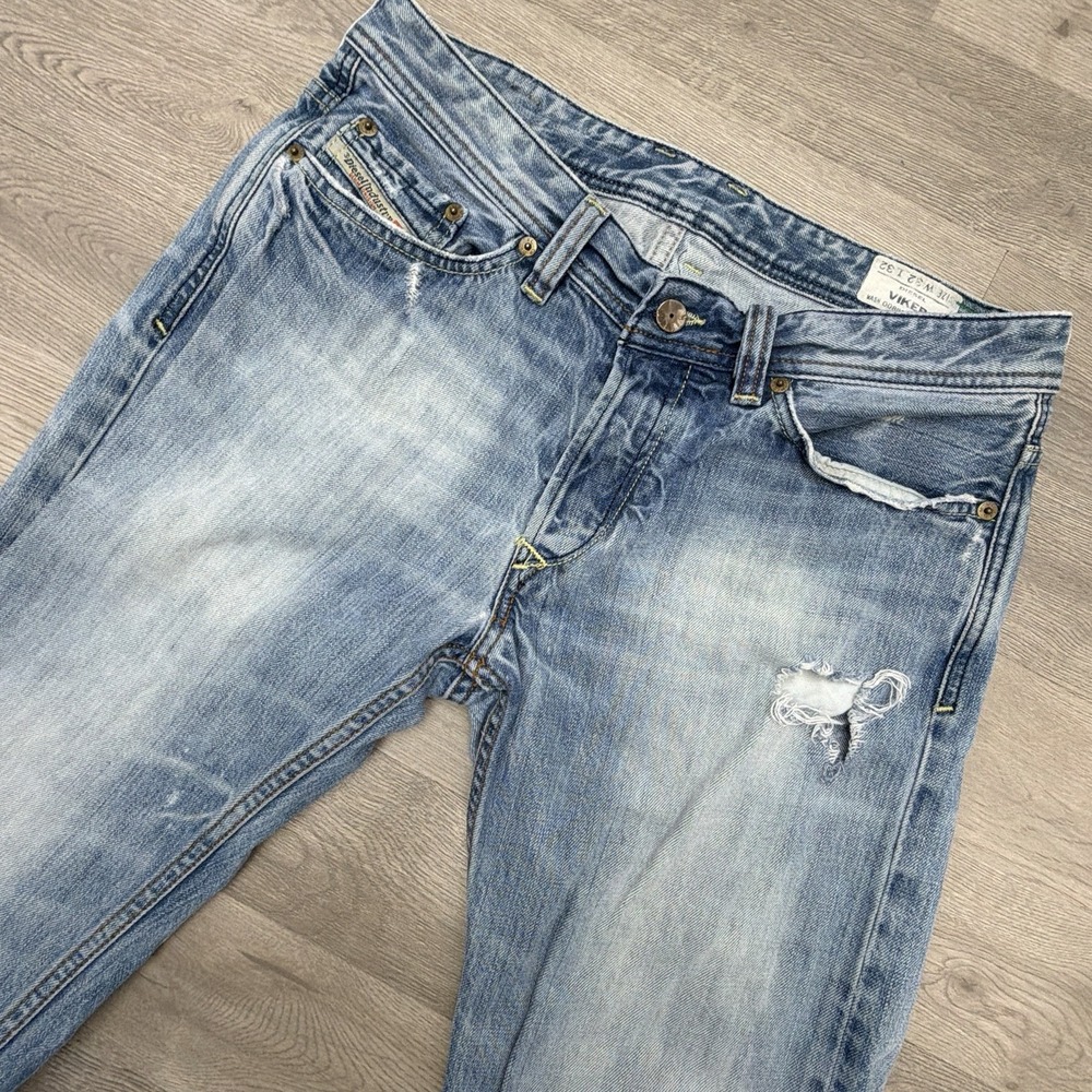 Vintage Diesel Viker Jeans Mens 33x32 Made In Italy Distressed Light Wash Y2K